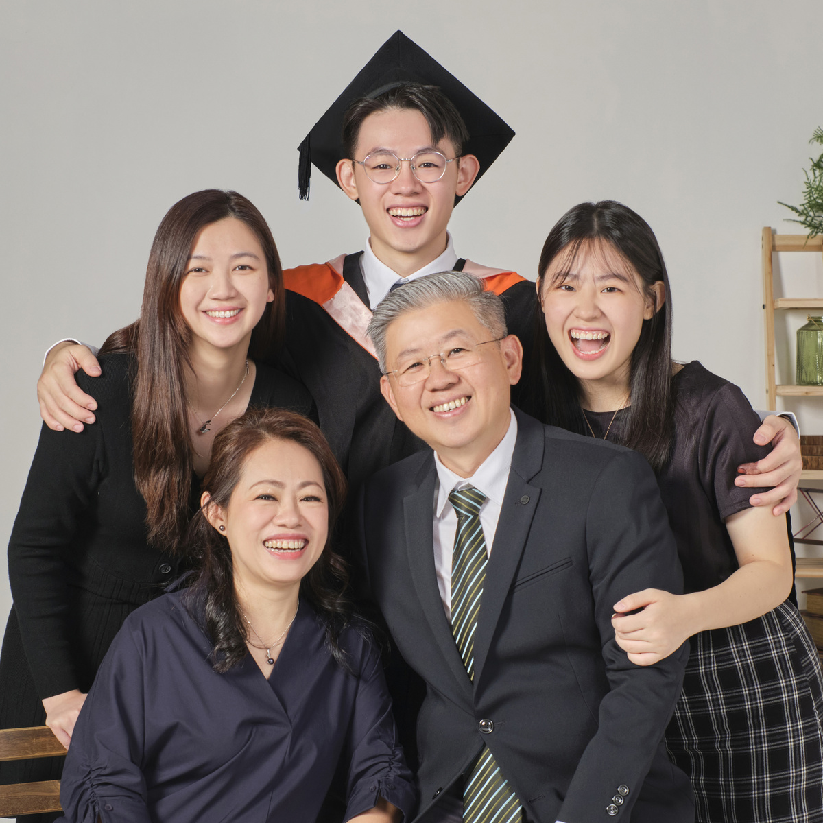 Graduation + Family Portrait Klang | Graduation Photography Klang | Graduation Photo Shooting Klang | Graduation Portrait Klang | Family Portrait Klang | Family Photography