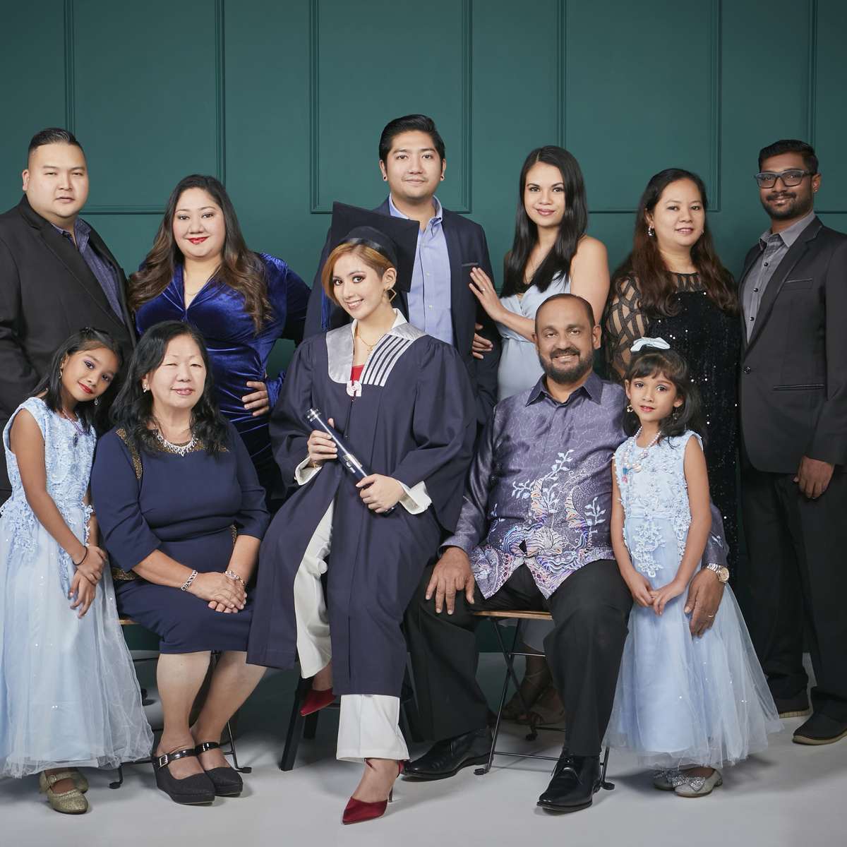 Graduation + Family Portrait Klang | Graduation Photography Klang | Graduation Photo Shooting Klang | Graduation Portrait Klang | Family Portrait Klang | Family Photography