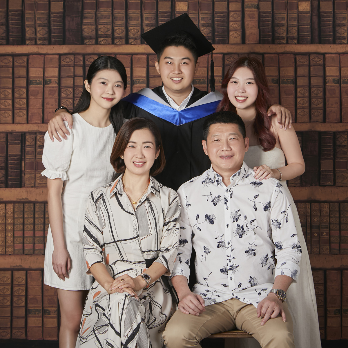 Graduation + Family Portrait Klang | Graduation Photography Klang | Graduation Photo Shooting Klang | Graduation Portrait Klang | Family Portrait Klang | Family Photography