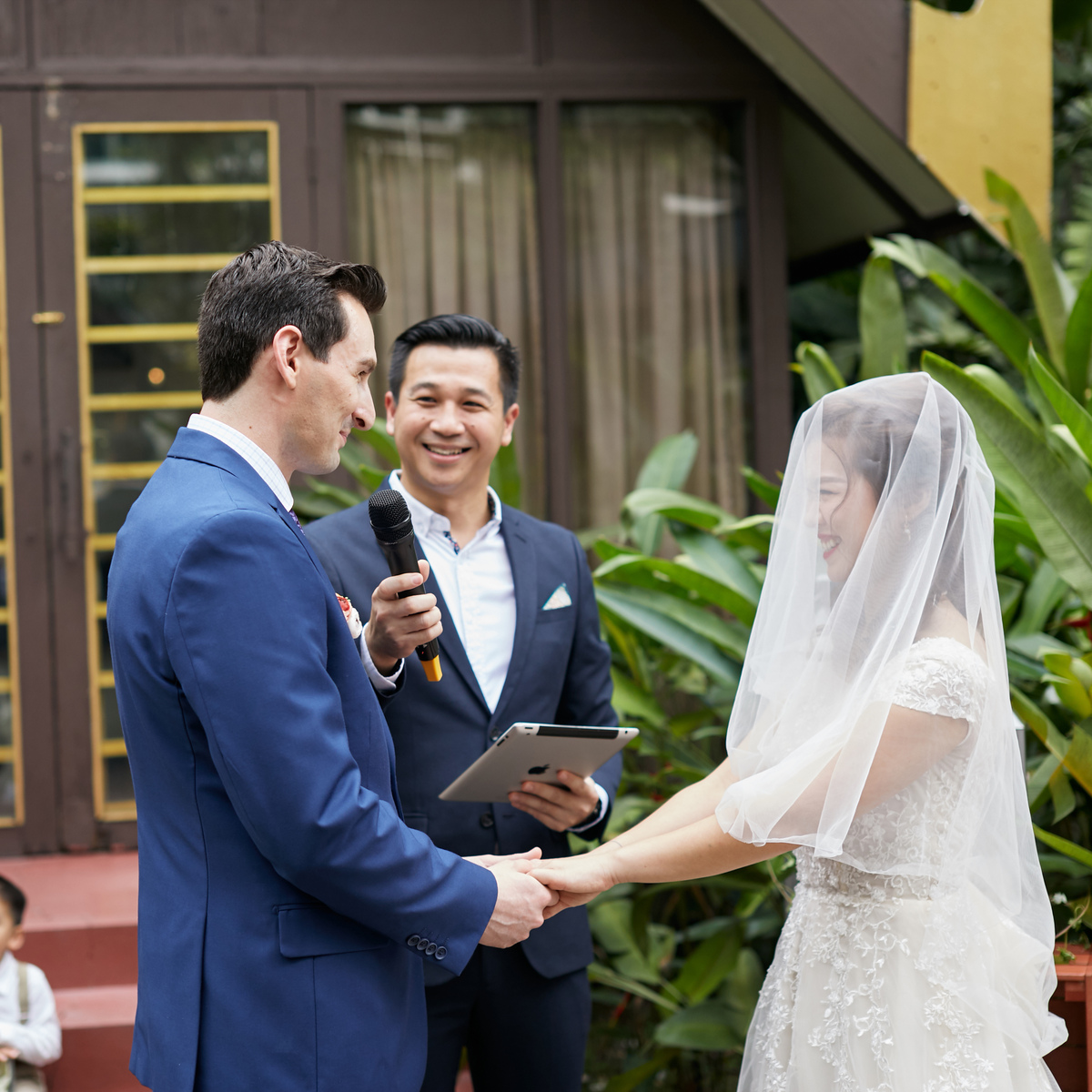 Wedding Day Klang | Graduation Photography Klang | Graduation Photo Shooting Klang | Graduation Portrait Klang | Family Portrait Klang | Family Photography