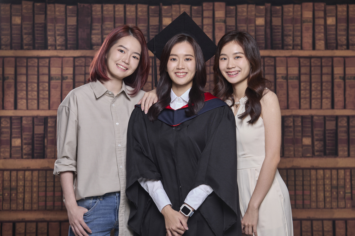 Shuet Er's Family