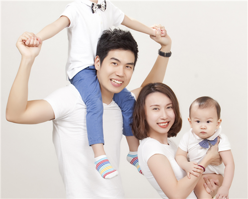 Wendy + Nelson Family