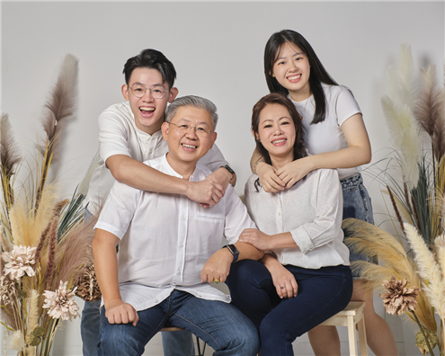 Zhi's Family
