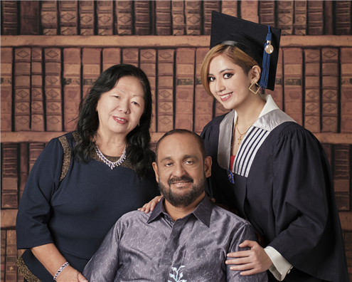 Angelina Joanne Dayan's Family