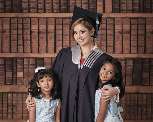 Angelina Joanne Dayan's Family