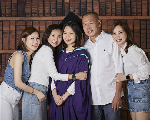 Sandra Chew's Family