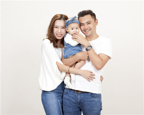 Stephie + Kee Family