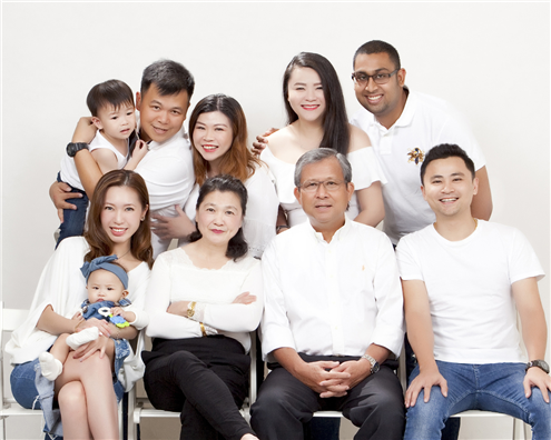 Stephie + Kee Family