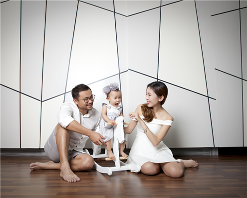 Stephie + Kee Family