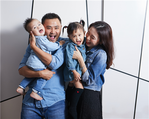 Stephie + Kee Family